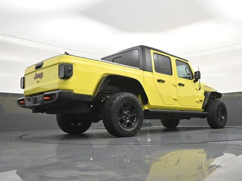 Used 2023 Jeep Gladiator Mojave w/ Cold Weather Group AWD/4WD image 27