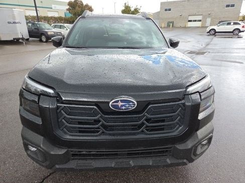Used 2026 Subaru Outback Premium AWD/4WD image 9