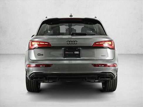 Certified 2025 Audi Q5 2.0T Premium Plus w/ Premium Plus Package image 7