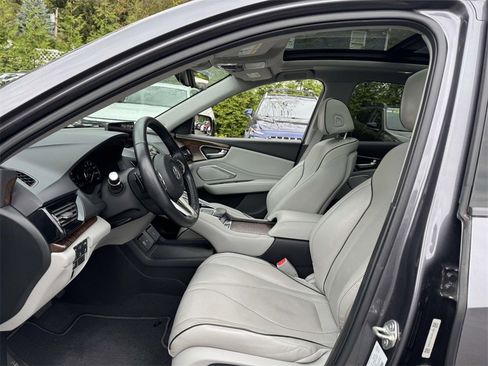 Used 2019 Acura RDX AWD w/ Advance Package image 18