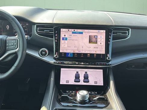 New 2026 Jeep Grand Wagoneer Summit image 22