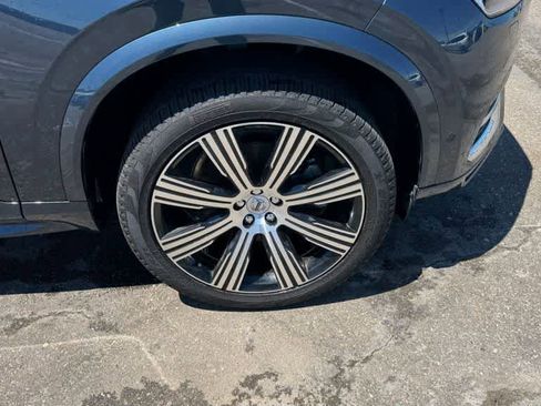 Used 2025 Volvo XC90 B6 Ultra AWD/4WD image 10