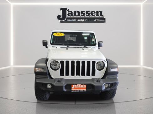 Used 2023 Jeep Wrangler Unlimited Sport AWD/4WD image 7