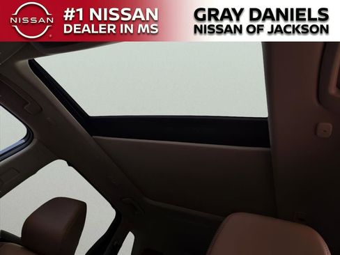 New 2026 Nissan Rogue Platinum w/ Platinum Premium Package image 10