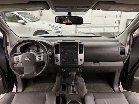 Used 2012 Nissan Xterra PRO-4X w/ Pro-4x Leather Pkg image 18