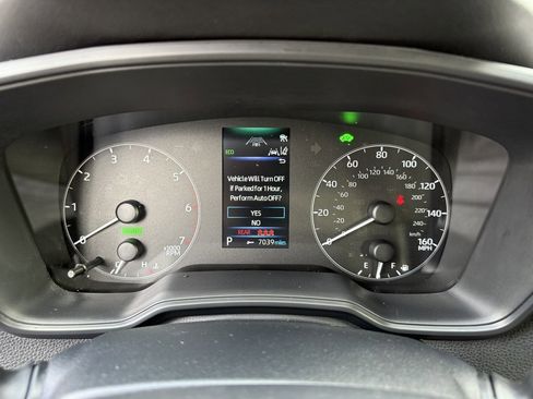 Used 2023 Toyota Corolla SE image 28