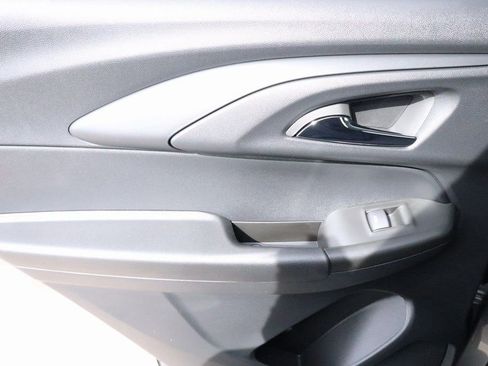 New 2026 Chevrolet TrailBlazer LS FWD image 15