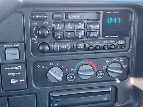 Used 1998 GMC Sierra 1500 SLE image 10