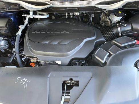 Used 2023 Honda Odyssey Touring image 7