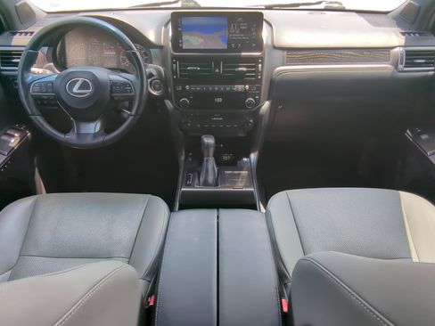 Used 2023 Lexus GX 460 w/ Black Line Special Edition AWD/4WD image 13