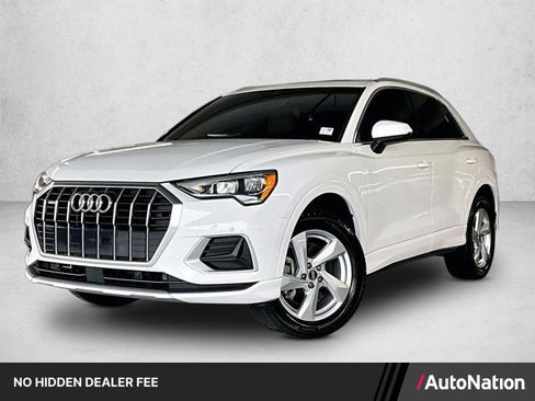 Used 2021 Audi Q3 2.0T Premium w/ Convenience Package AWD/4WD image 1