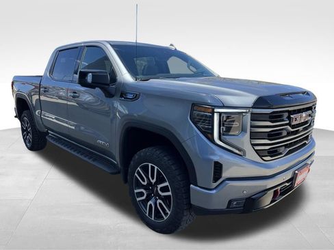 Certified 2025 GMC Sierra 1500 AT4 w/ AT4 Premium Package AWD/4WD image 4
