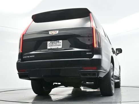 Used 2023 Cadillac Escalade Sport AWD/4WD image 52