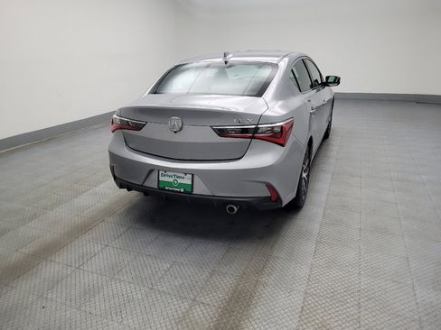 Used 2020 Acura ILX image 9