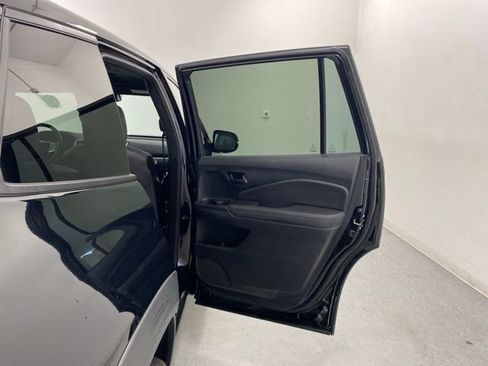 Used 2023 Honda Passport EX-L image 38