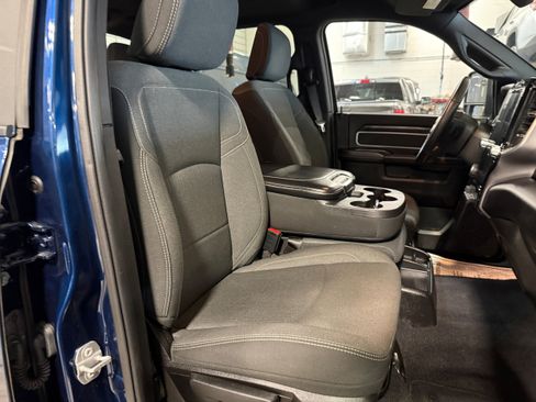 Certified 2024 RAM 2500 Big Horn w/ Night Edition image 7