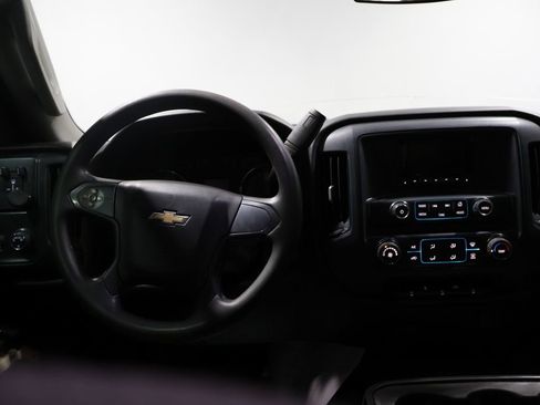 Used 2015 Chevrolet Silverado 2500 W/T w/ Snow Plow Prep Package image 16