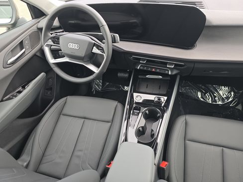 New 2026 Audi Q3 quattro 2.0T AWD/4WD image 20