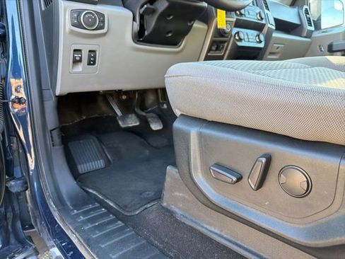 Used 2020 Ford F150 XLT w/ Equipment Group 302A Luxury AWD/4WD image 11