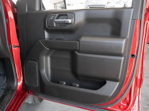 Used 2022 Chevrolet Silverado 1500 Custom w/ Safety Confidence Package RWD image 38
