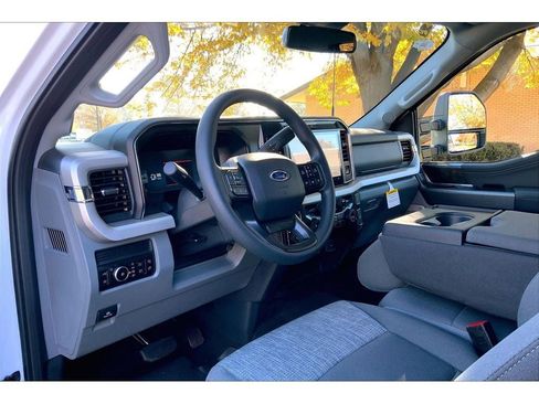 New 2026 Ford F250 XLT w/ XLT Premium Package image 6