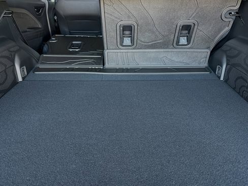 New 2025 Subaru Forester Touring image 15