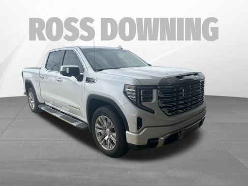 Used 2023 GMC Sierra 1500 Denali RWD image 3