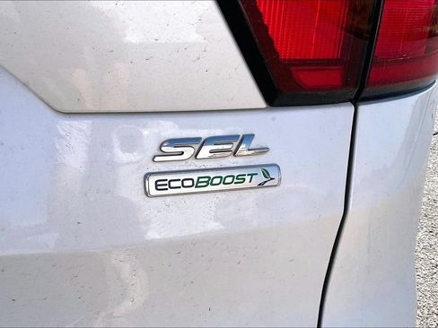 Used 2019 Ford Escape SEL FWD image 27