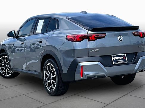 Used 2026 BMW X2 xDrive28i AWD/4WD image 11