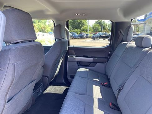 Used 2025 Ford F150 XLT w/ Equipment Group 301A Standard AWD/4WD image 17