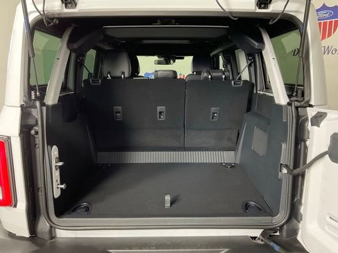 New 2026 Ford Bronco Outer Banks AWD/4WD image 11