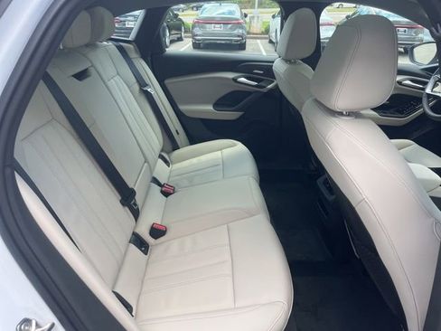 New 2025 Audi A6 e-tron Premium Plus image 30