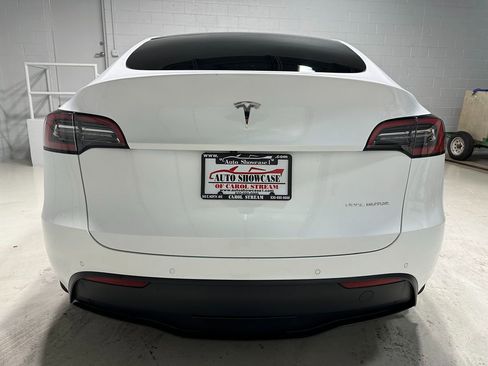 Used 2021 Tesla Model Y Long Range image 6