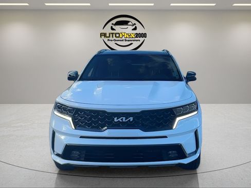 Used 2023 Kia Sorento SX AWD/4WD image 2