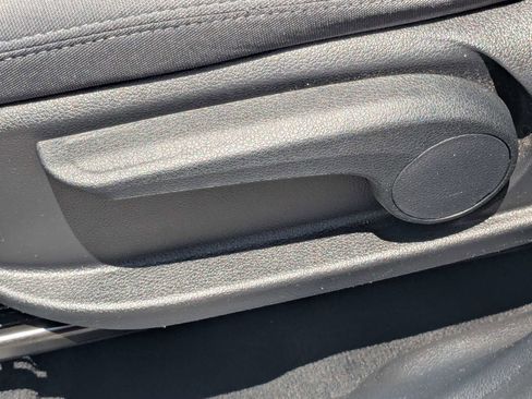 Used 2021 Hyundai Santa Fe SE FWD image 23