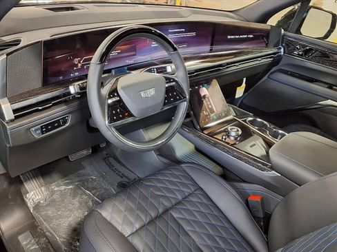 New 2026 Cadillac Escalade IQL Luxury AWD/4WD image 15