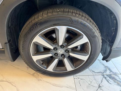 Used 2023 Honda Pilot Elite image 37