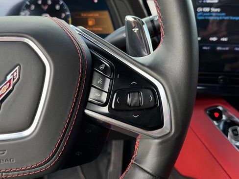 Used 2025 Chevrolet Corvette Z06 w/ Stealth Interior Trim Package RWD image 21