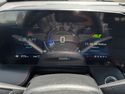 Used 2025 Chevrolet Equinox RS AWD/4WD image 22