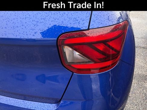 Used 2023 Hyundai Venue SEL FWD image 10