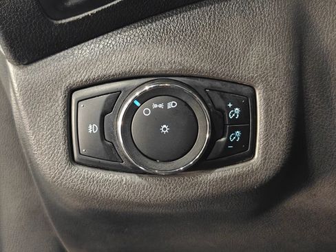 Used 2016 Ford Transit Connect XLT FWD image 10