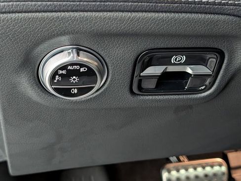 Used 2022 Mercedes-Benz EQS AMG 4MATIC image 24