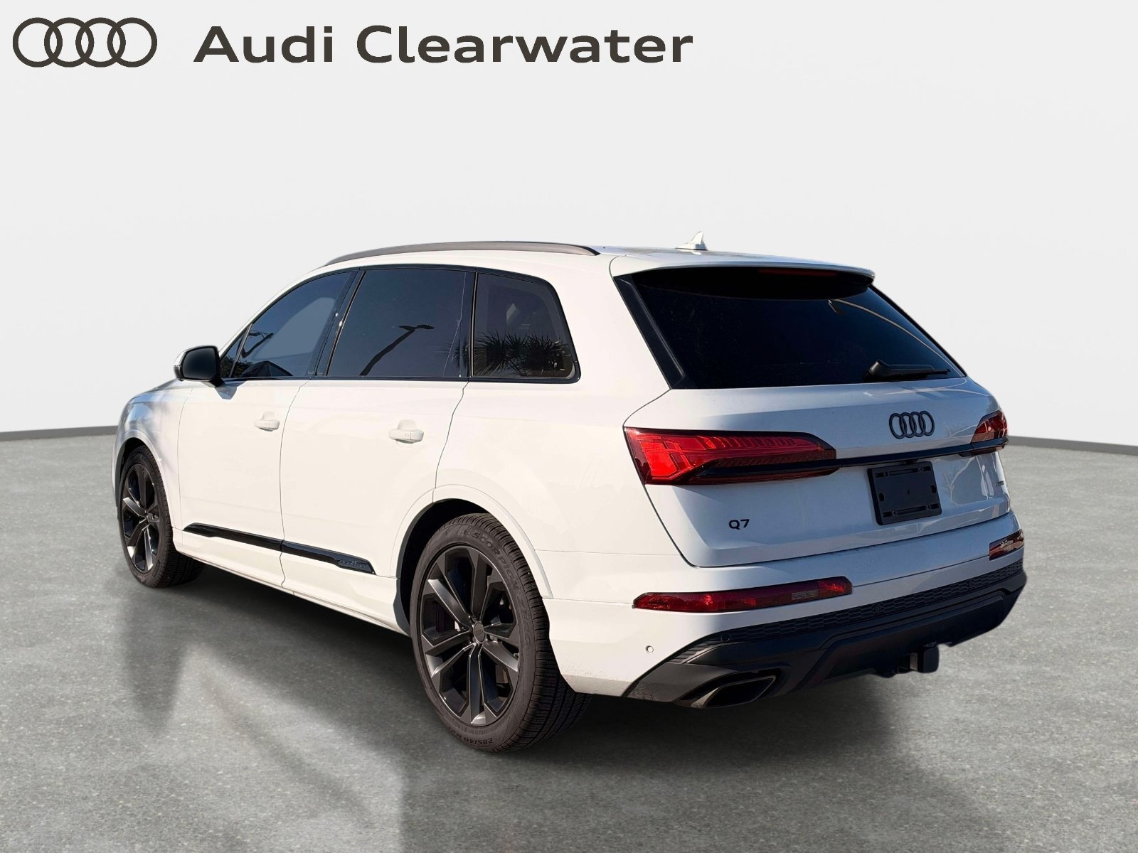 Used 2026 Audi Q7 3.0T Premium Plus AWD/4WD image 2