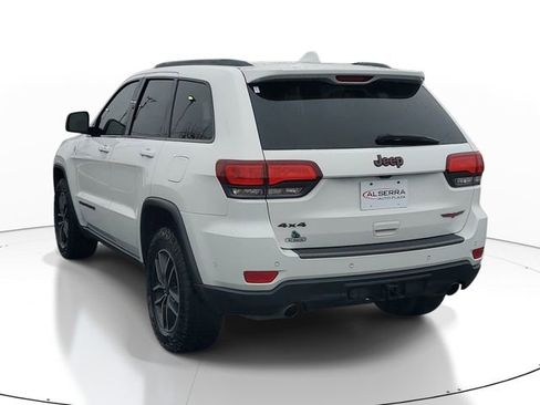 Used 2019 Jeep Grand Cherokee Trailhawk image 3