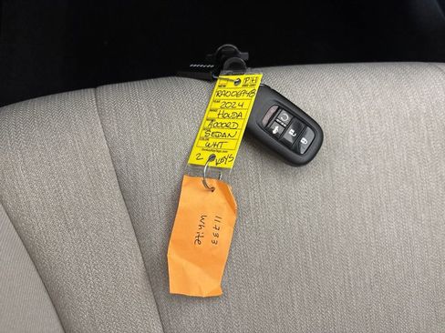 Used 2024 Honda Accord LX image 28