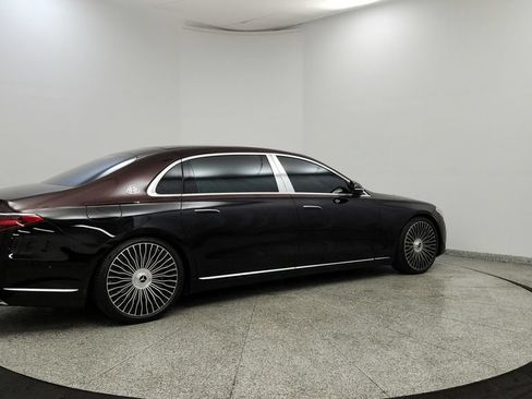 Used 2022 Mercedes-Benz Maybach S 580 4MATIC image 5