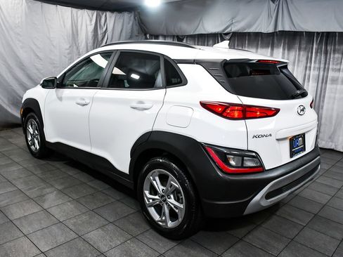 Used 2023 Hyundai Kona SEL w/ Convenience Package AWD/4WD image 4