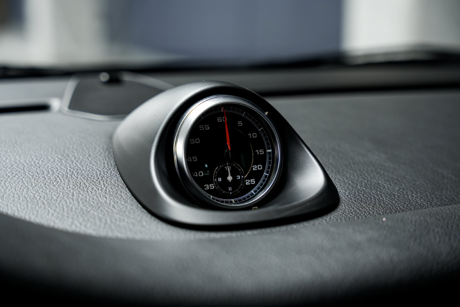 Used 2012 Porsche 911 Carrera GTS RWD image 12