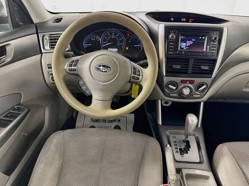 Used 2013 Subaru Forester 2.5X Premium AWD/4WD image 26