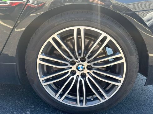 Used 2017 BMW 540i xDrive AWD/4WD image 8